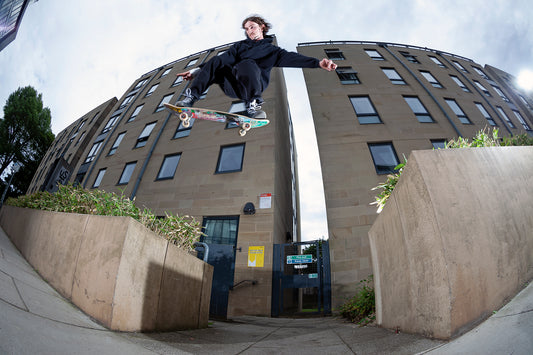 LIGHT TEST - NEIL KELLAS