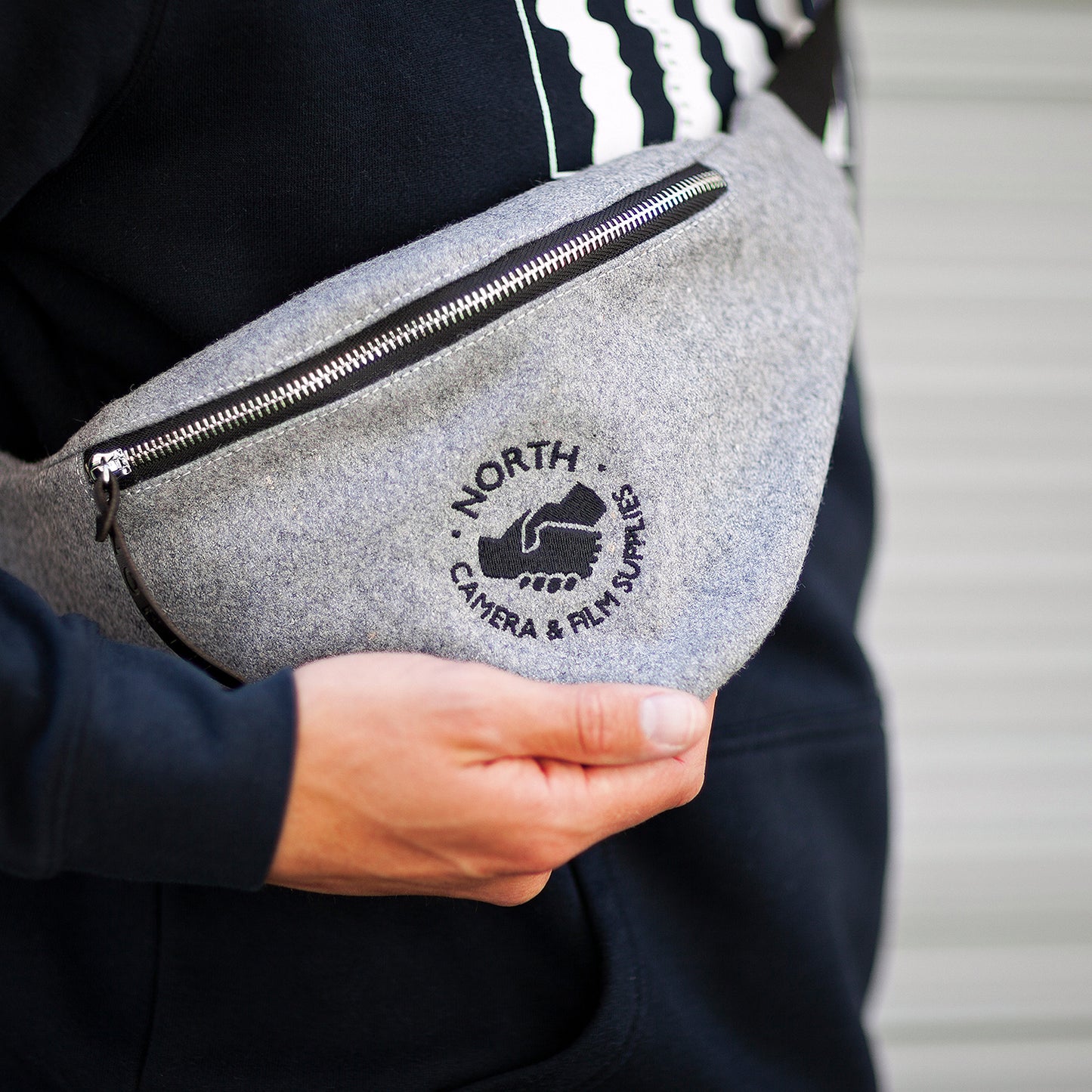 North Supplies Logo Camera Bag - Grey Wool