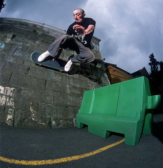 MILES KONDRACKI - FOCUS AD